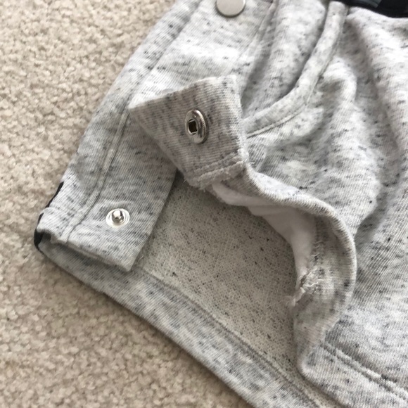 Snap College Shorts - Picture 6 of 8